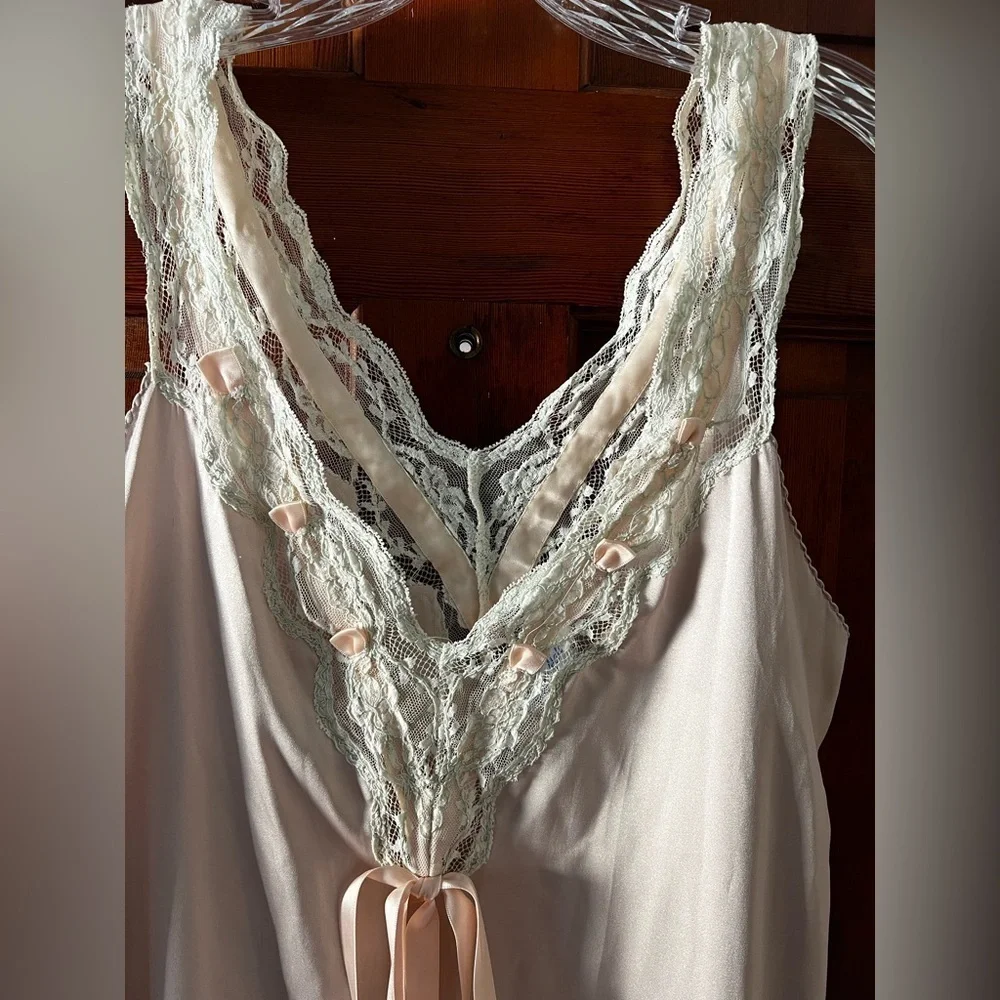 Vintage Alice Maloof Satin Nightgown Slip Dress – Pink Lace Trim Lingerie Medium - Picture 4 of 11